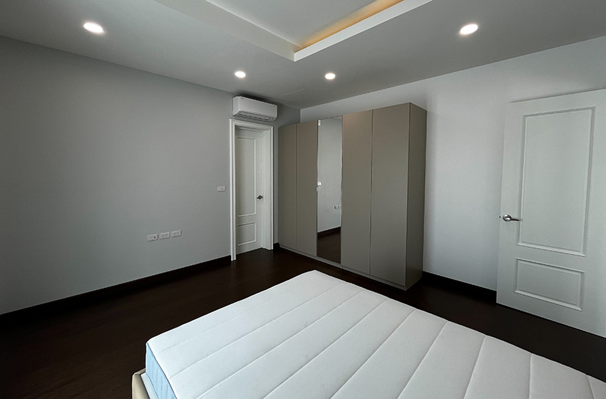 House with Shared Pool in Sukhumvit 